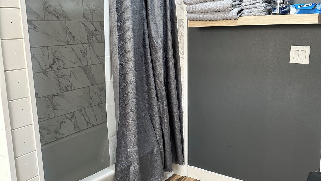 Photo of Bathroom in St. Robert