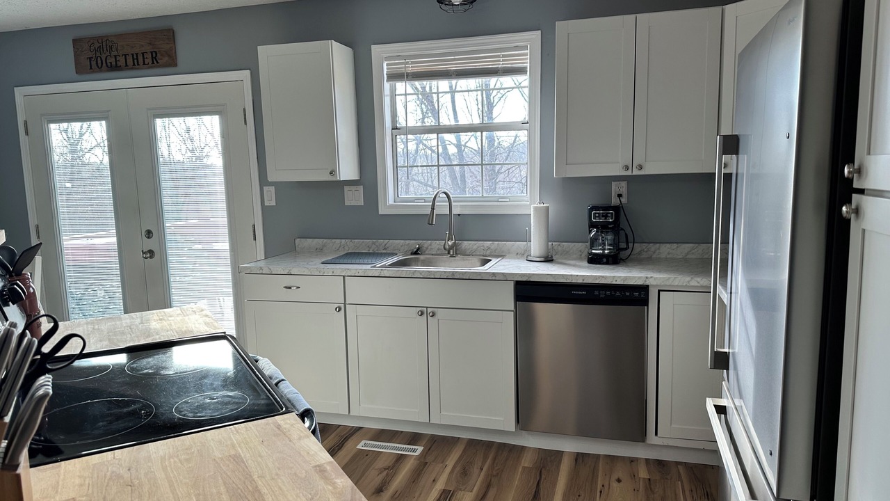 Photo of Kitchen in St. Robert