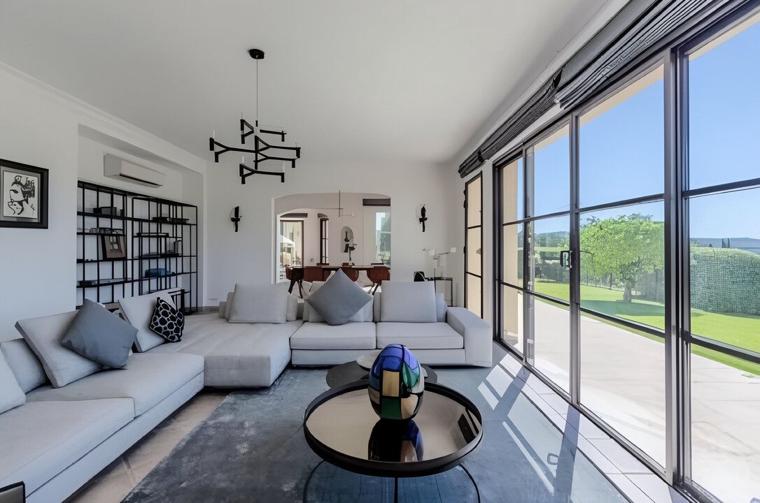 Photo of Livingroom in Mougins