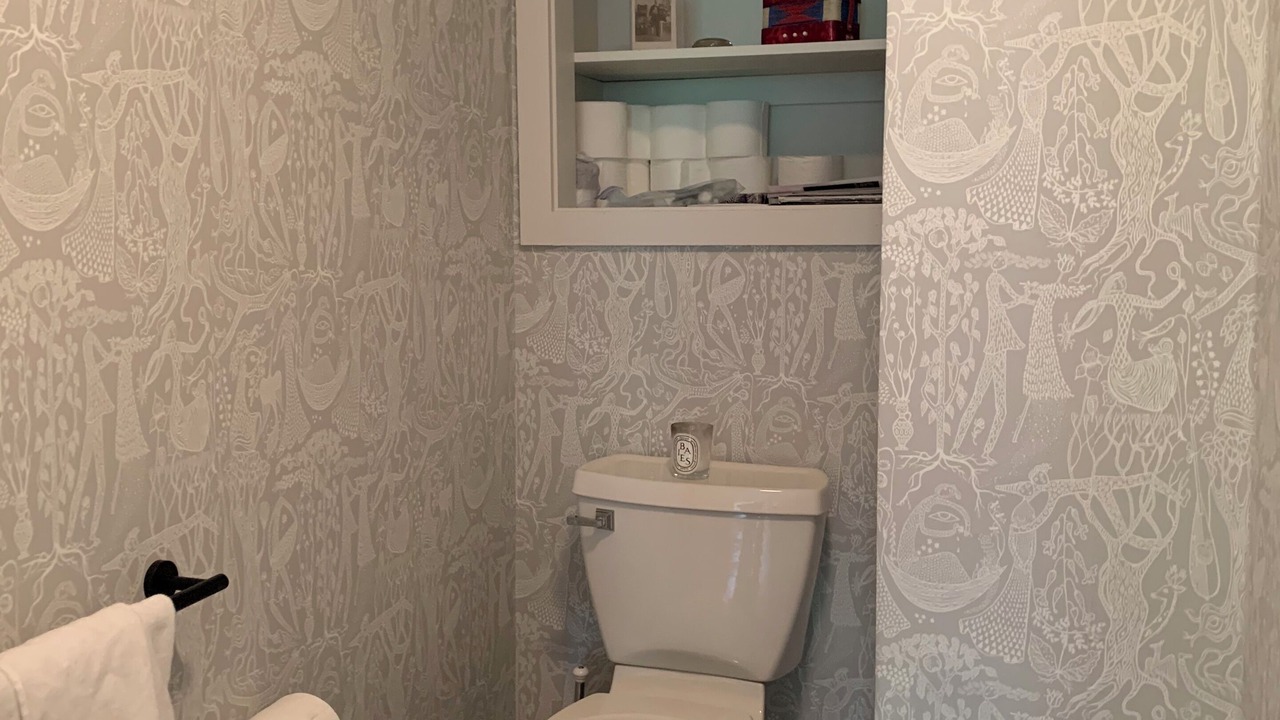 Photo of Bathroom in Roscoe