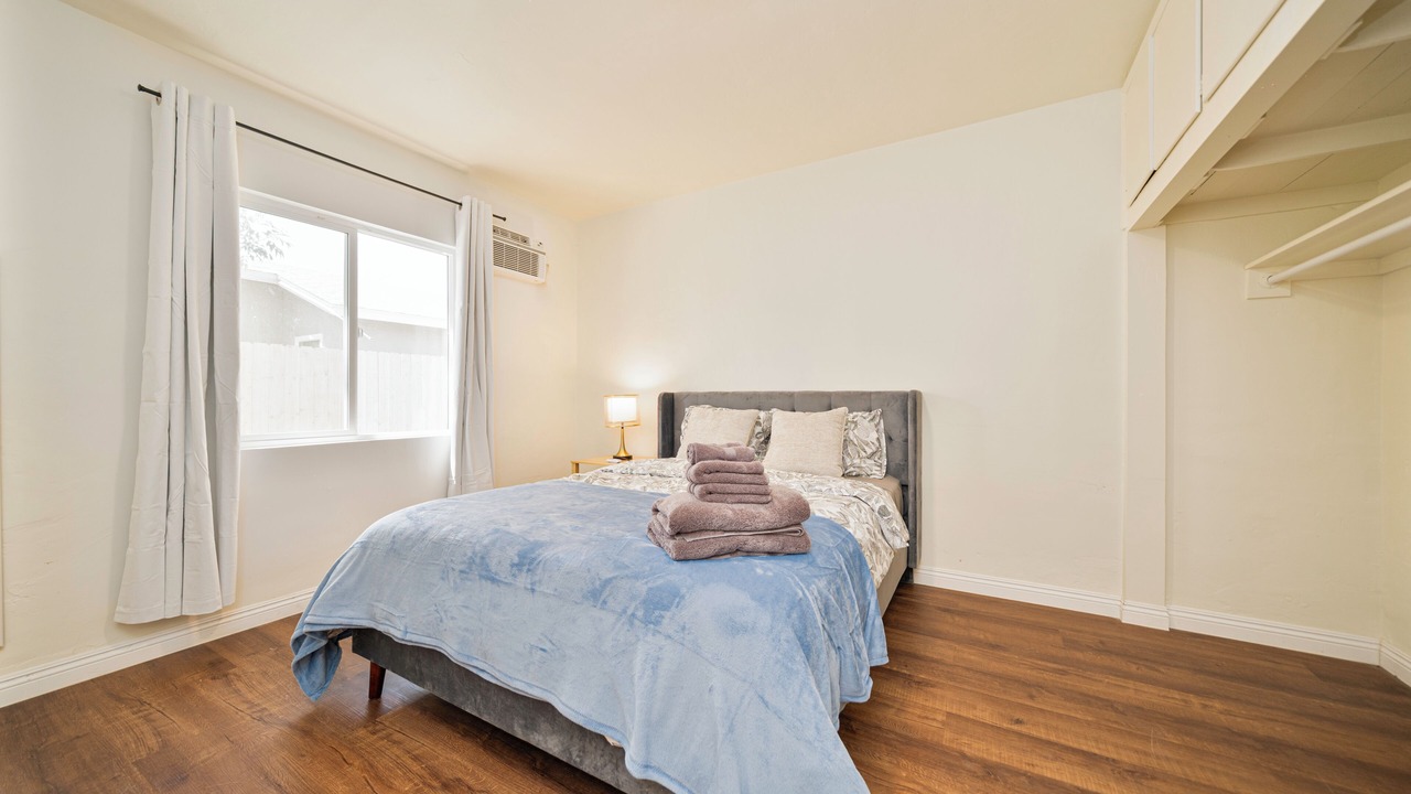 Photo of Bedroom in Baldwin Park