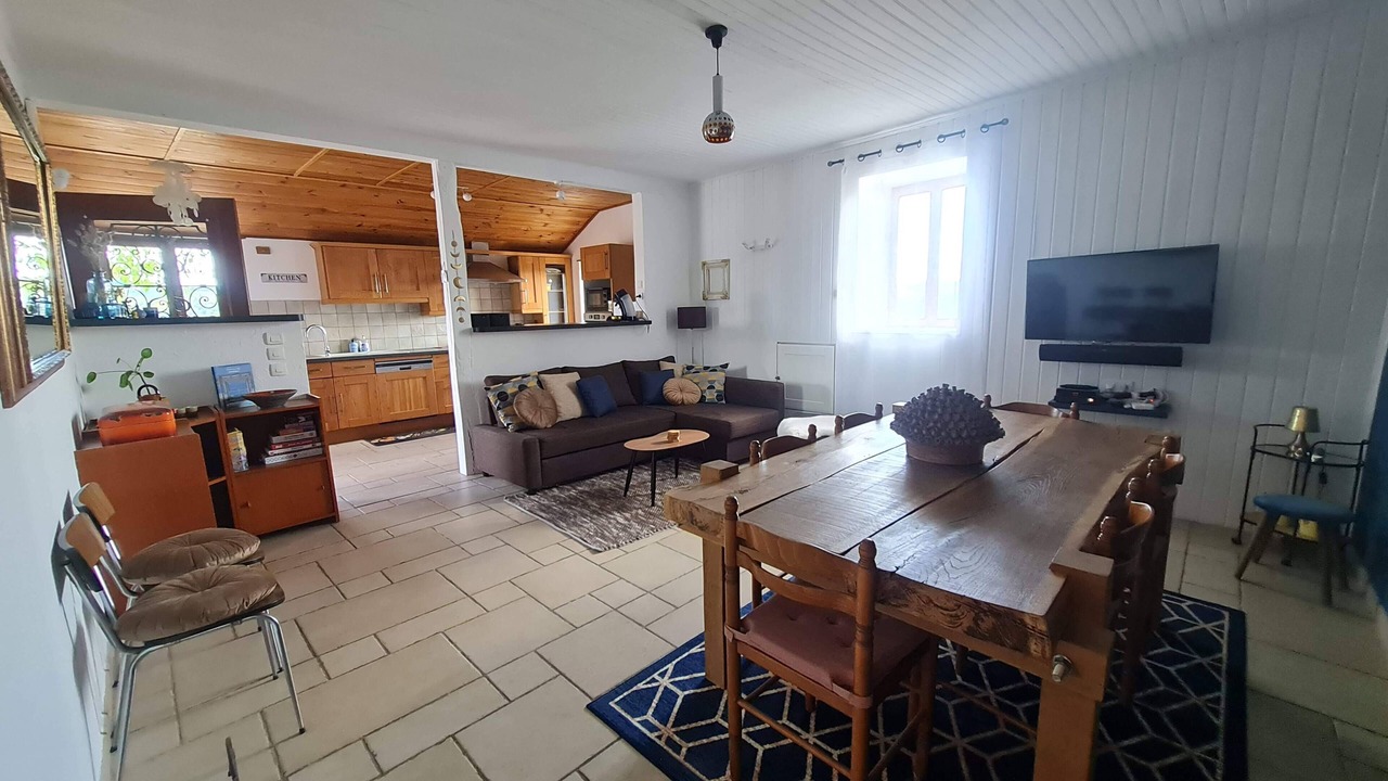 Photo of Livingroom in Saint-Nazaire-de-Valentane