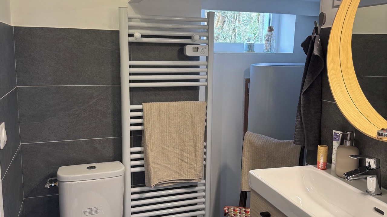 Photo of Bathroom in Brasparts