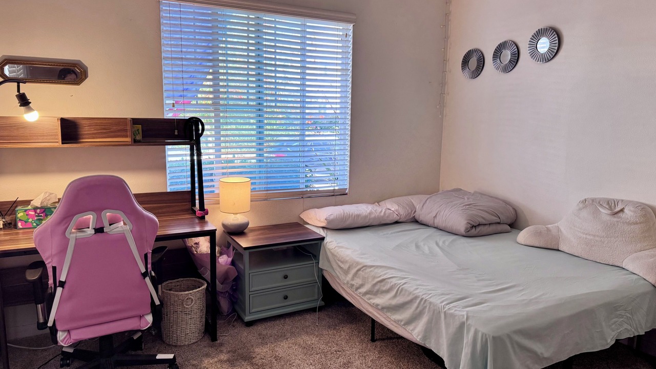 Photo of Bedroom in Eastvale