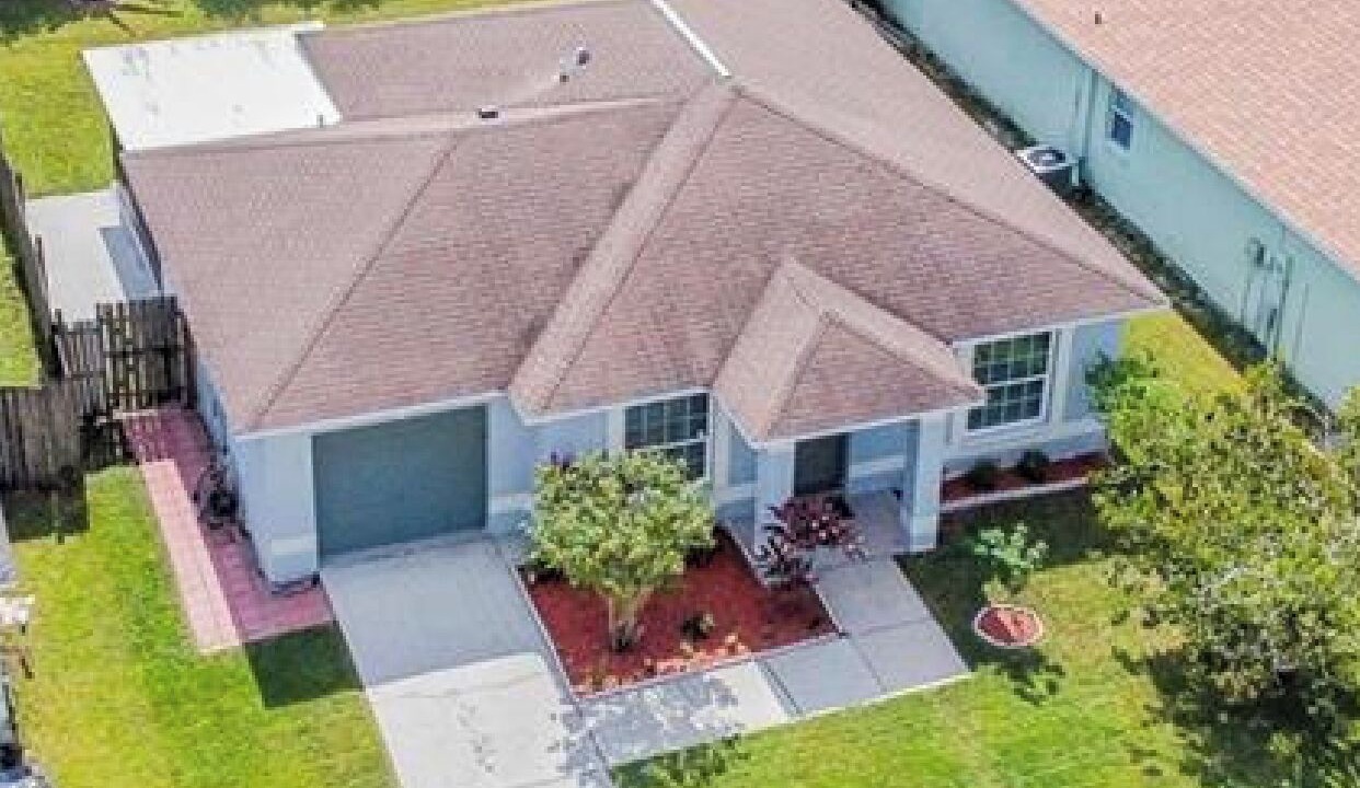 Photo of Outdoor in Brandon