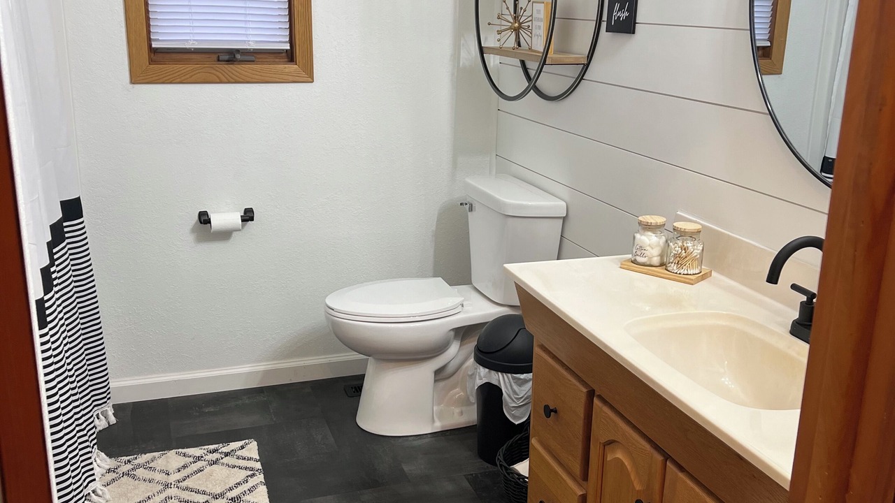 Photo of Bathroom in Mabel
