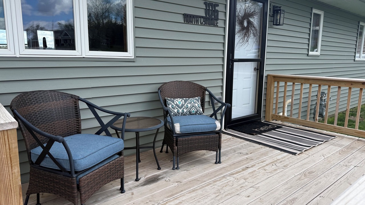Photo of Patio Balcony in Mabel