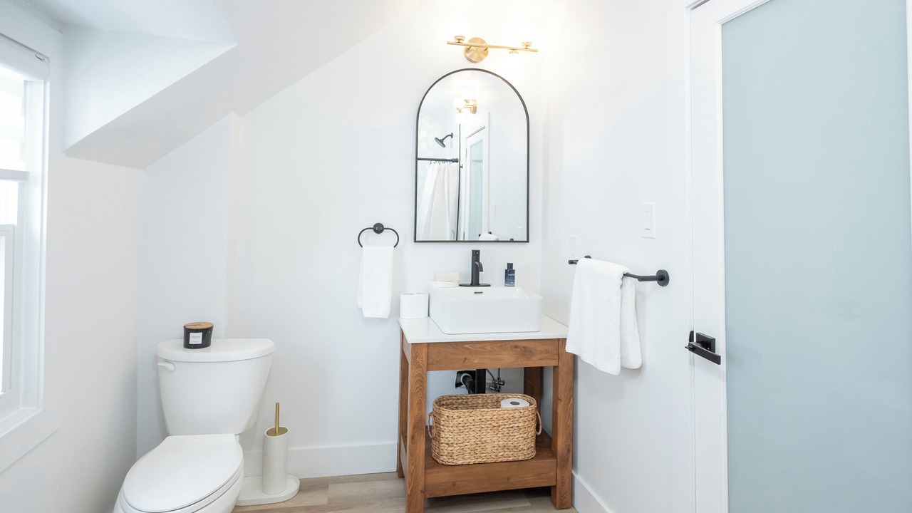 Photo of Bathroom in Thunder Bay
