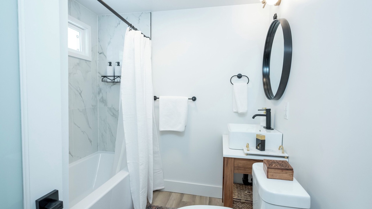 Photo of Bathroom in Thunder Bay