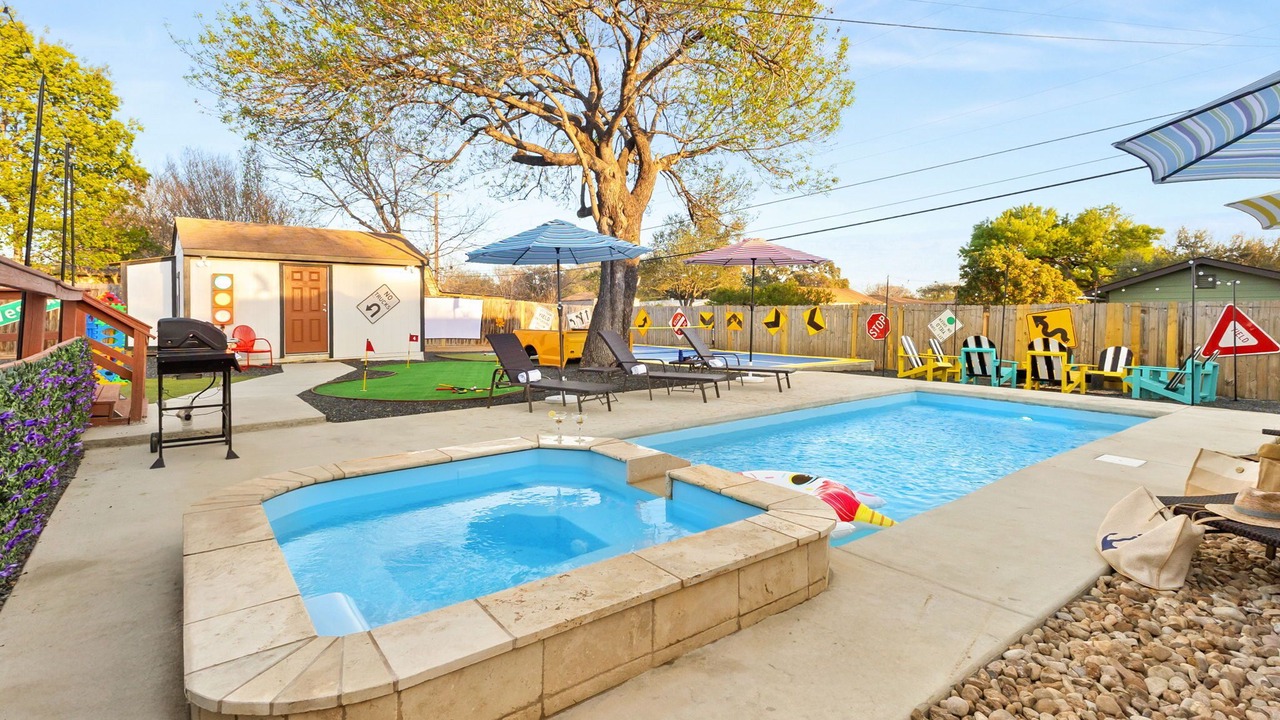 Photo of Outdoor in Shearer Hills - Ridgeview