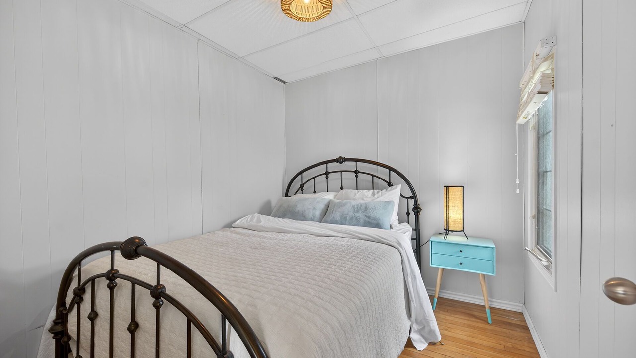 Photo of Bedroom in Turkey Point