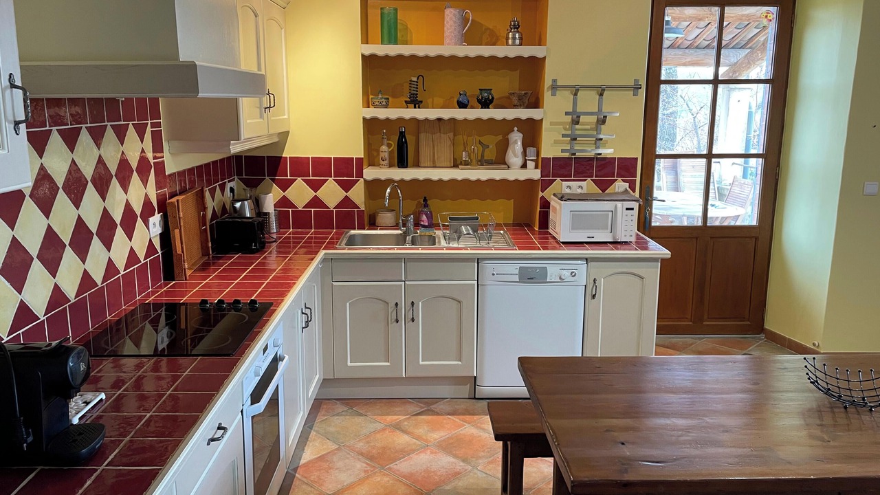 Photo of Kitchen in Ongles