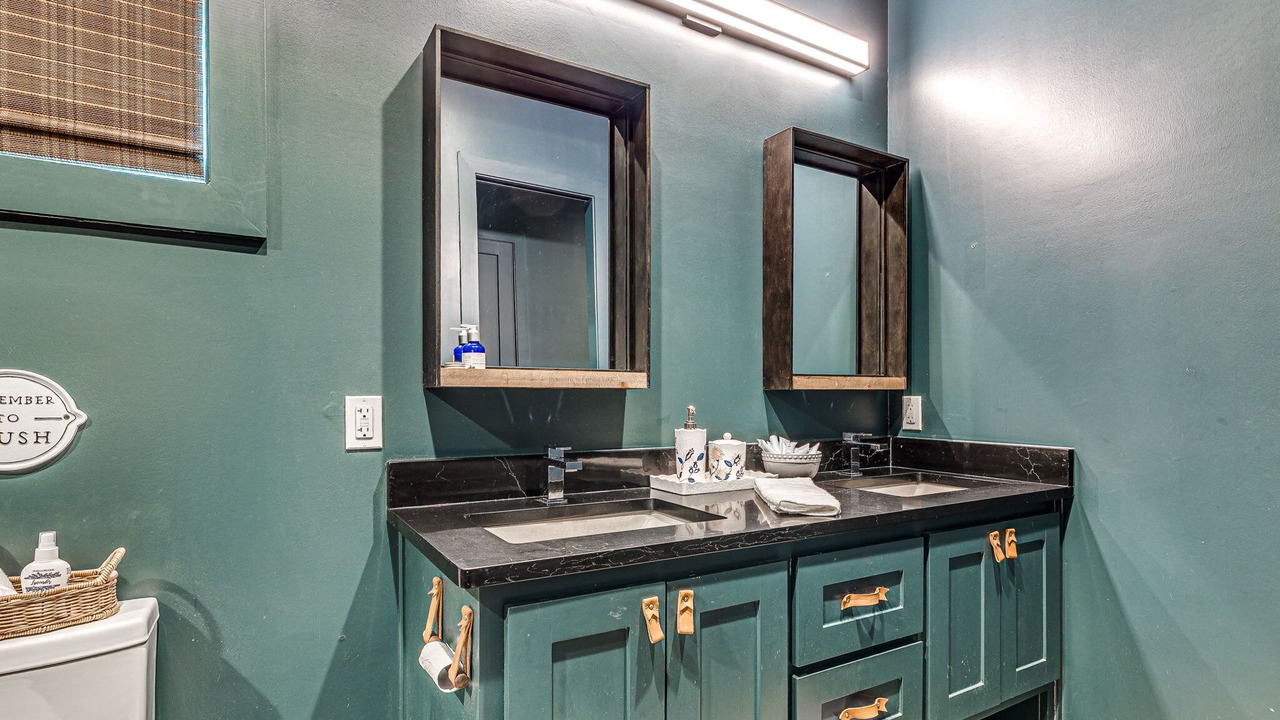 Photo of Bathroom in Eufaula
