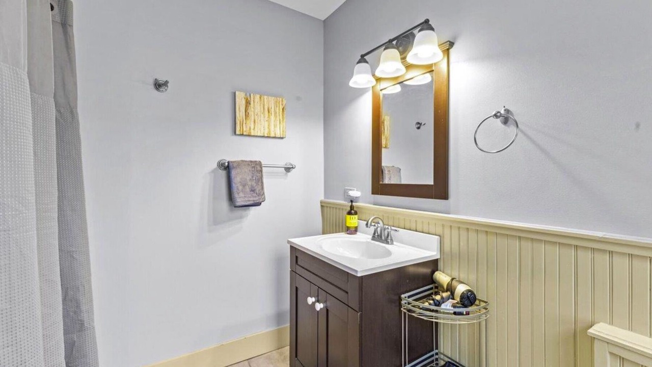 Photo of Bathroom in Stowe Area
