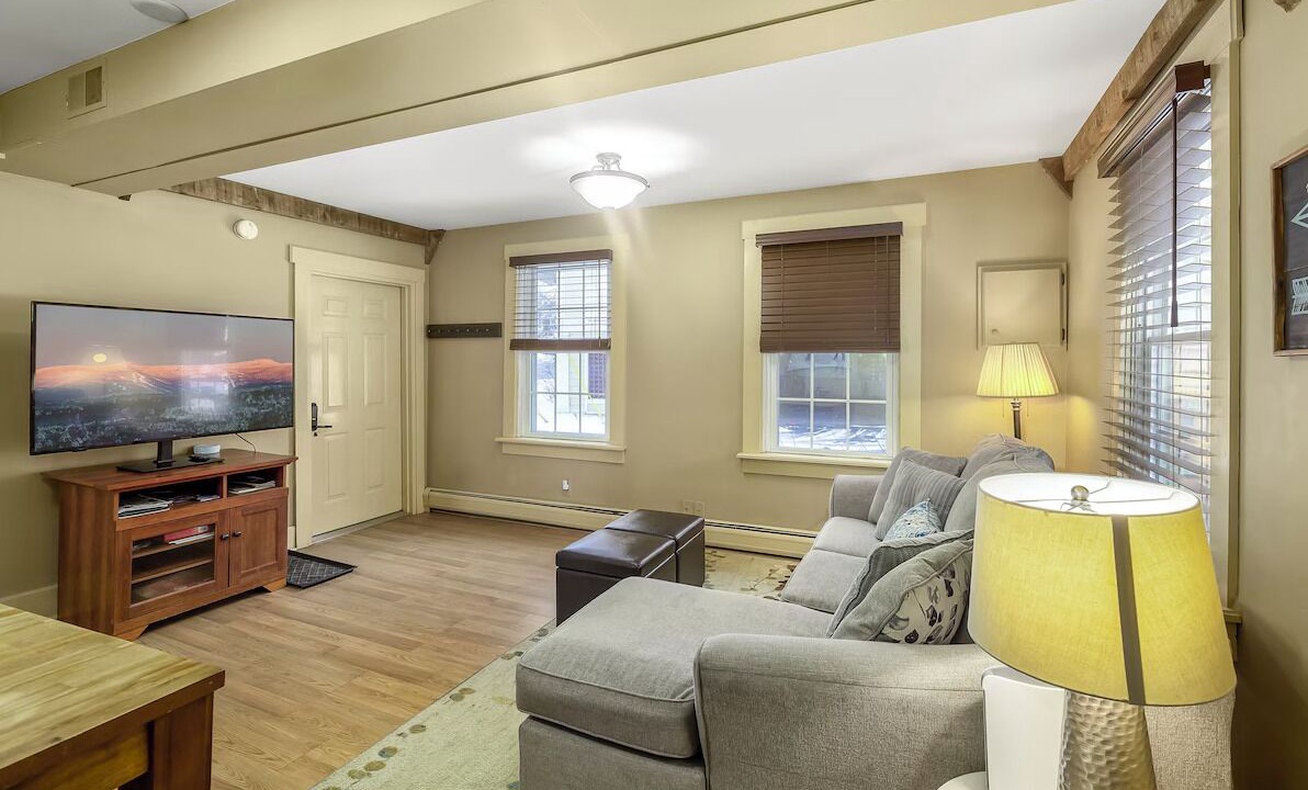 Photo of Livingroom in Stowe Area