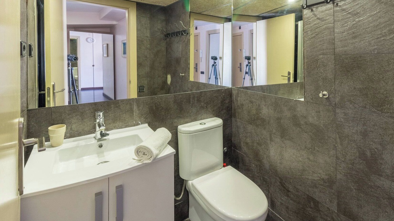 Photo of Bathroom in El Raval