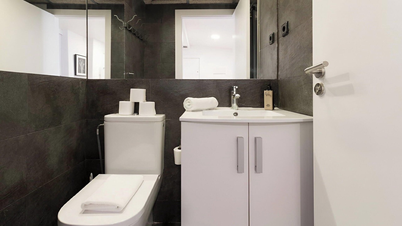 Photo of Bathroom in El Raval
