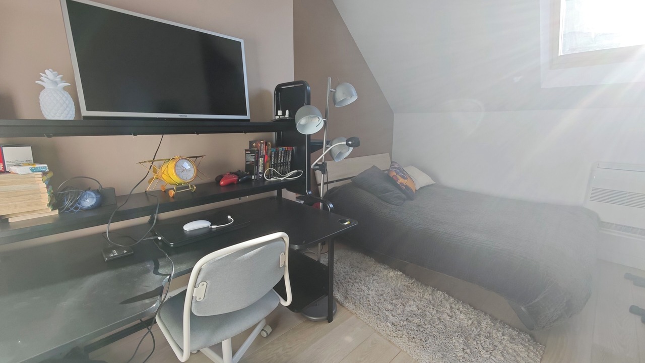 Photo of Bedroom in Petit-Colombes