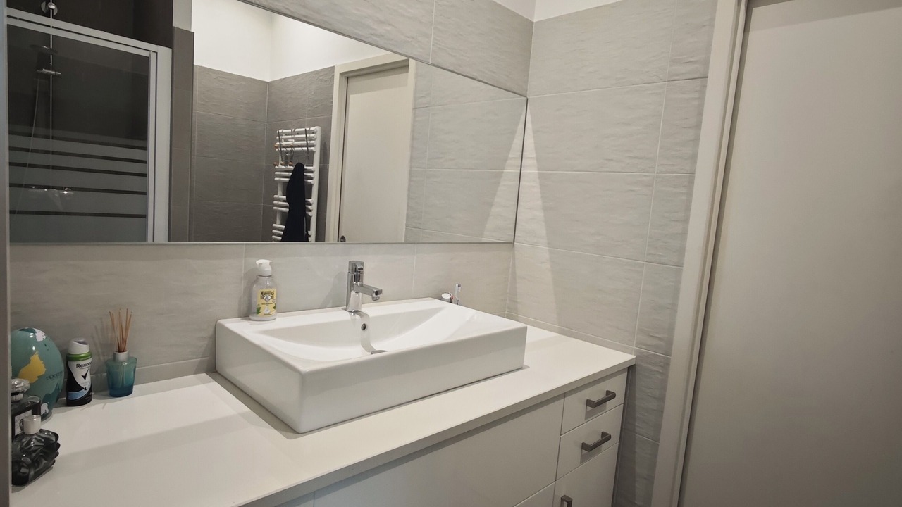Photo of Bathroom in Petit-Colombes