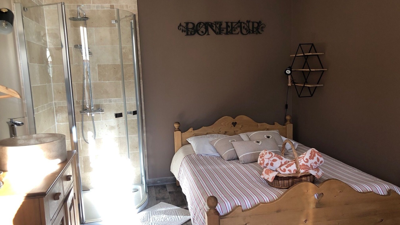 Photo of Bedroom in Lere