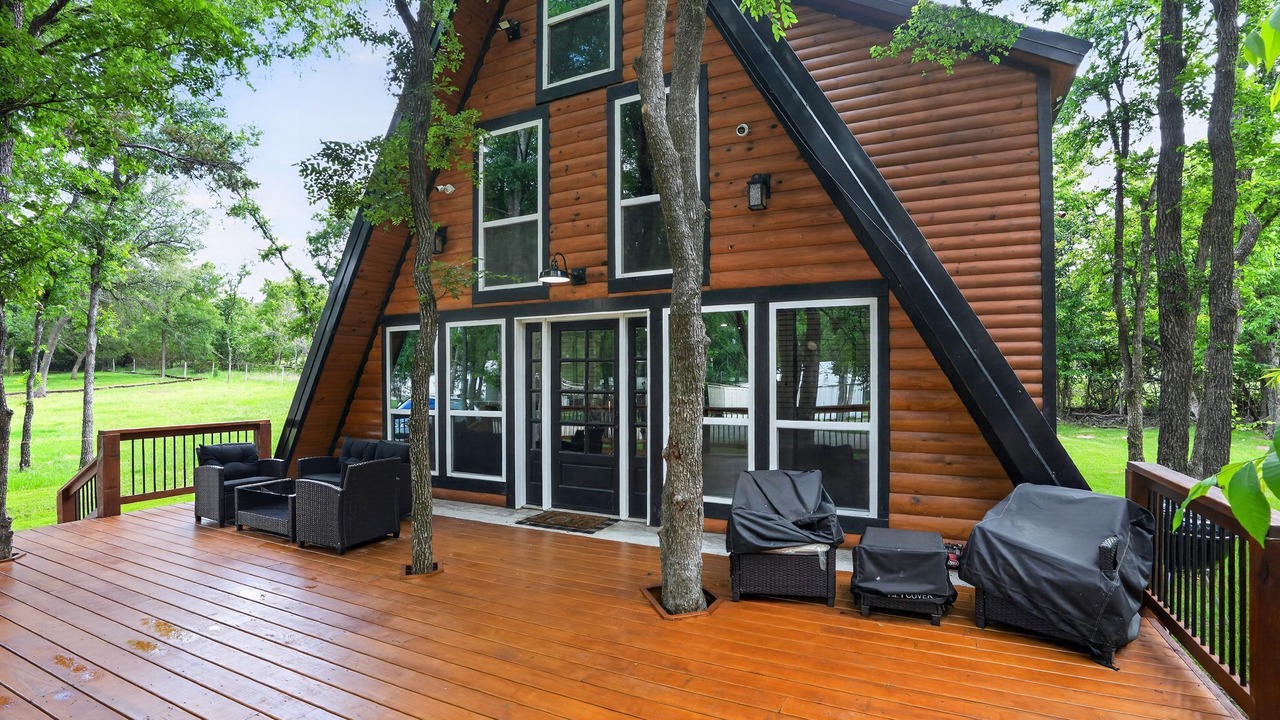 Photo of Patio Balcony in Lake Whitney