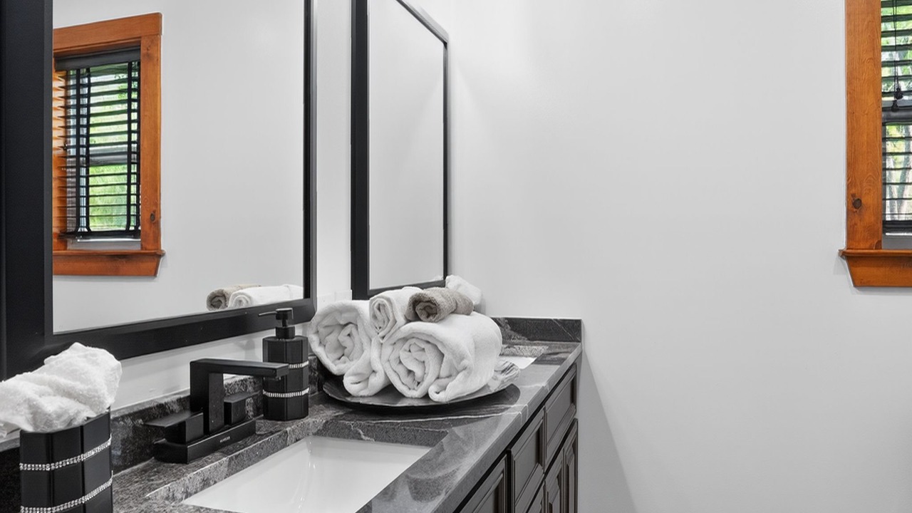 Photo of Bathroom in Lake Whitney