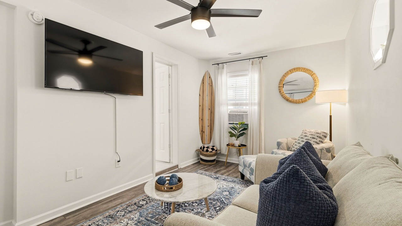 Photo of Livingroom in Wilmington Beach