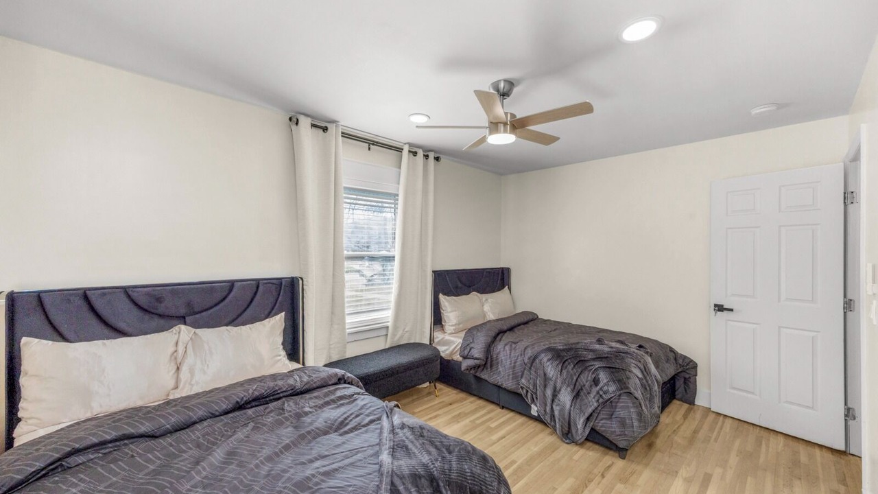 Photo of Bedroom in Antioch