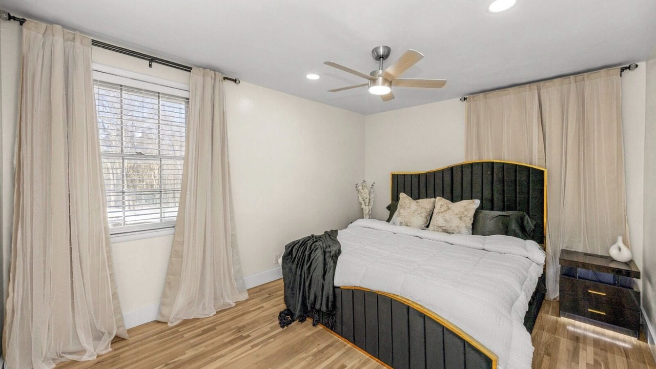 Photo of Bedroom in Antioch