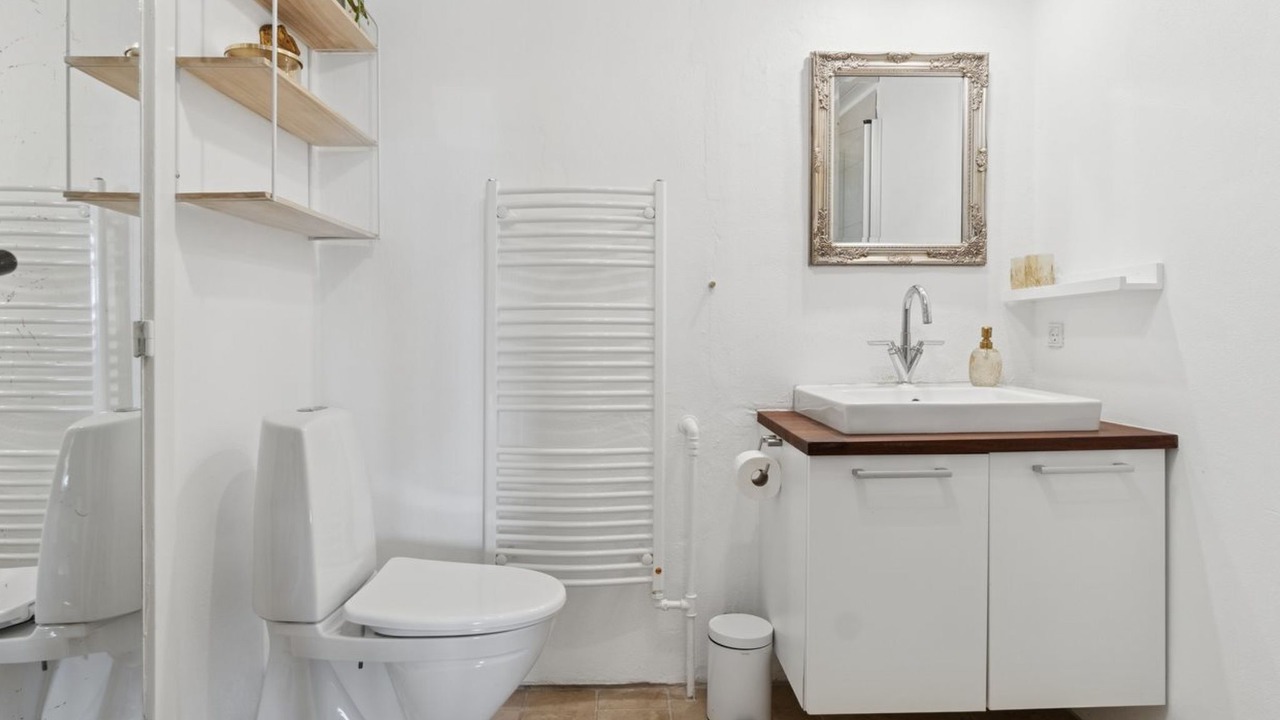 Photo of Bathroom in Listed
