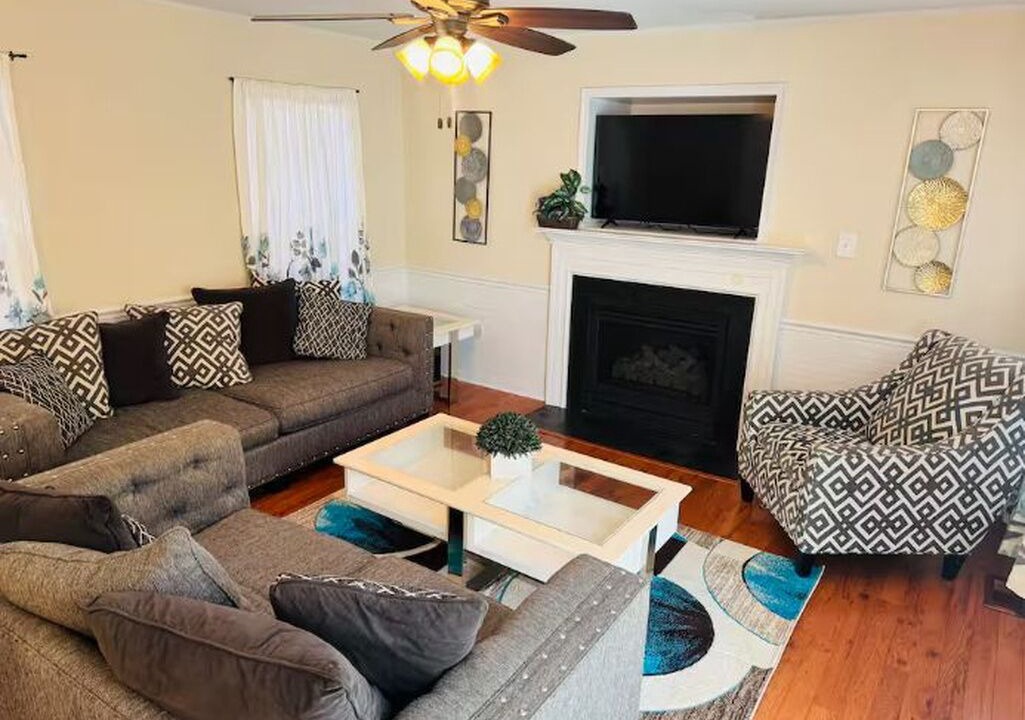 Photo of Livingroom in Prince George