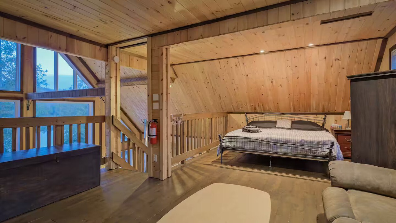 Photo of Bedroom in Mont-Saint-Michel