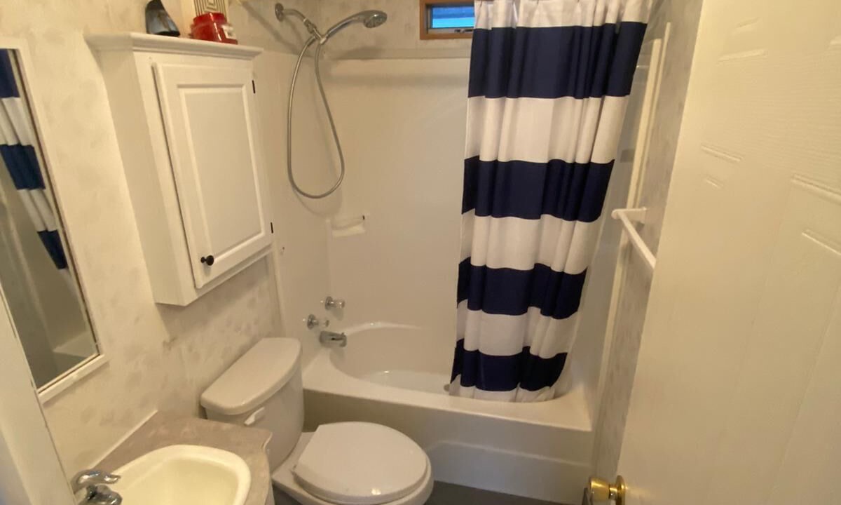 Photo of Bathroom in Sherkston