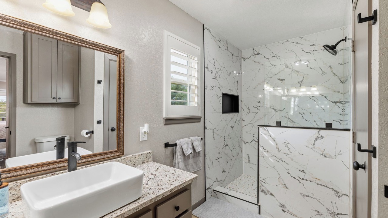 Photo of Bathroom in Brownwood