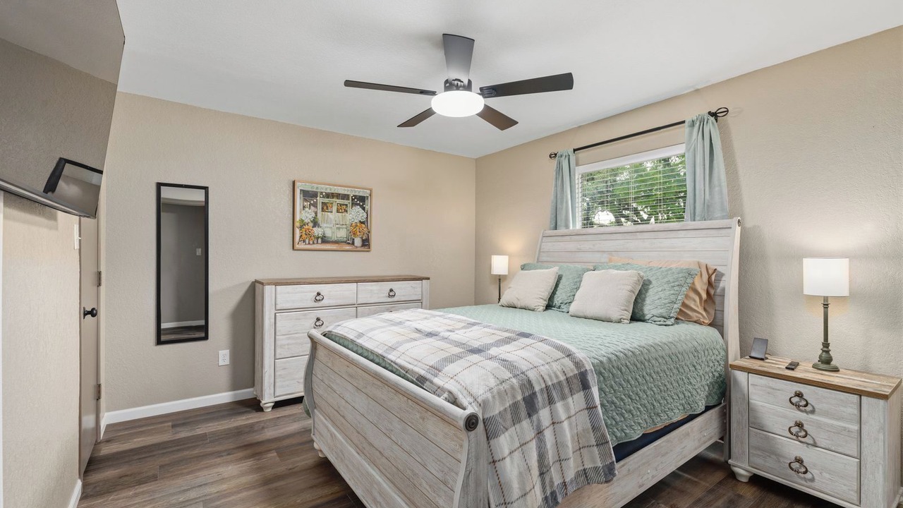 Photo of Bedroom in Brownwood