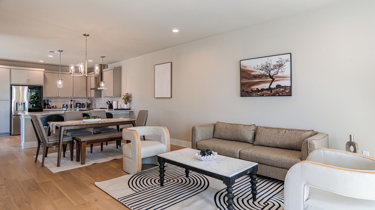 Photo of Livingroom in McNeil
