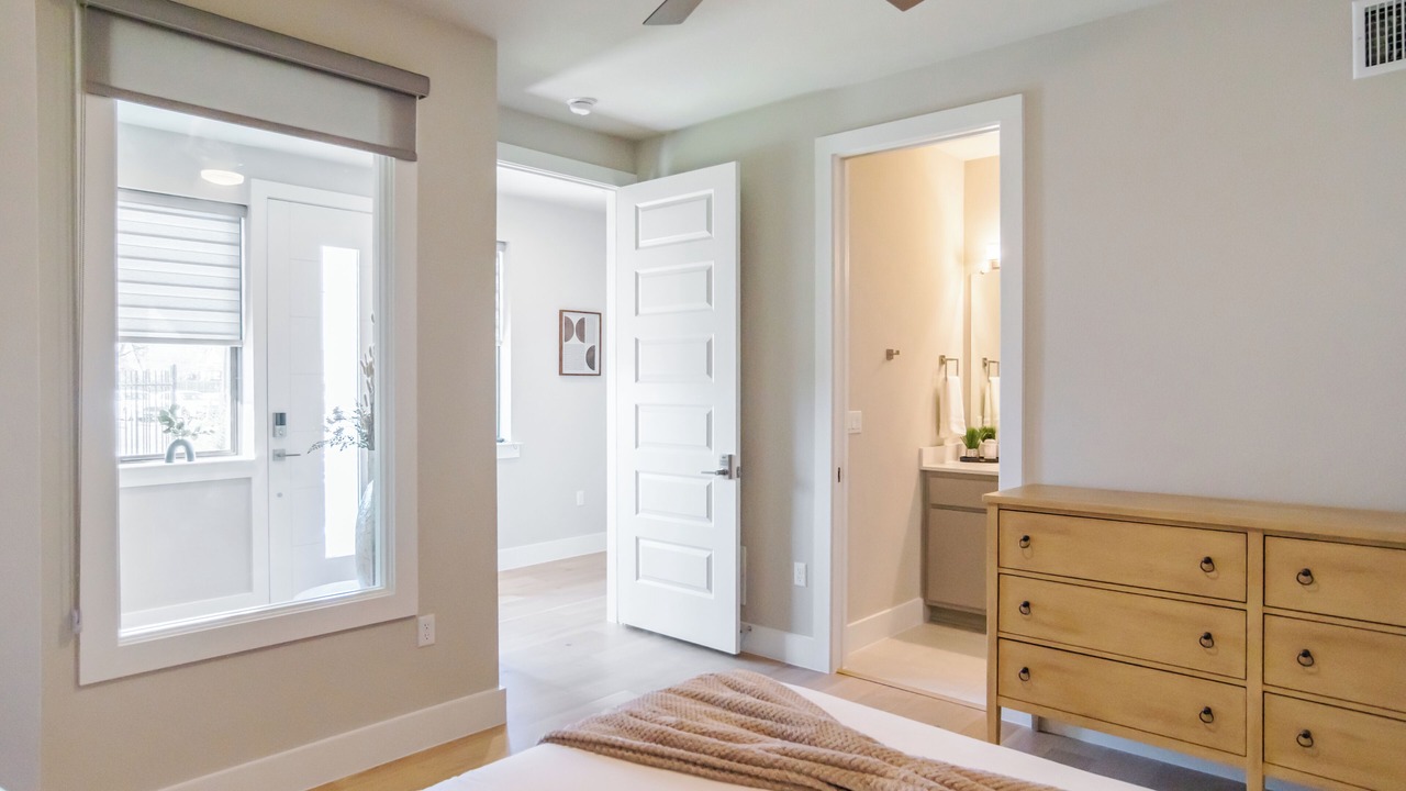 Photo of Bedroom in McNeil