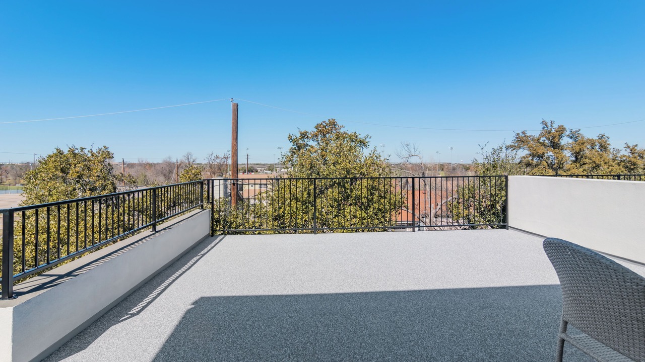 Photo of Outdoor in McNeil