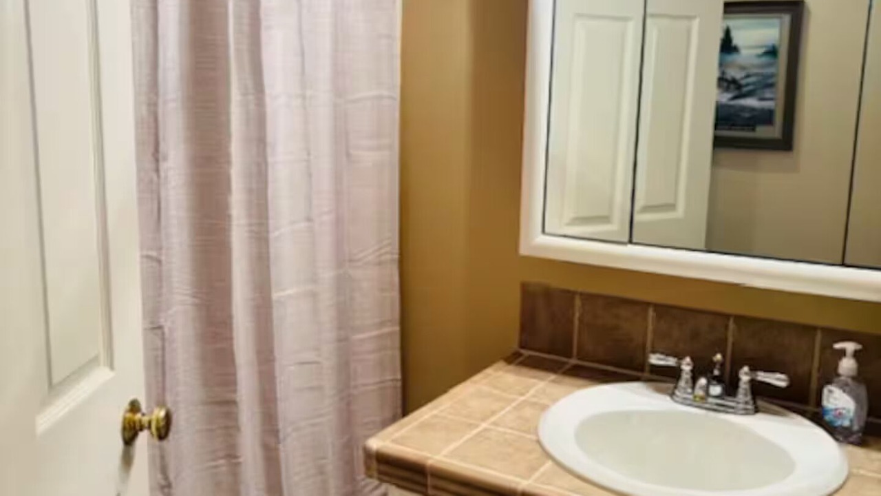 Photo of Bathroom in Maupin