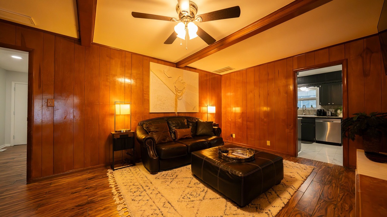 Photo of Livingroom in Tulsa