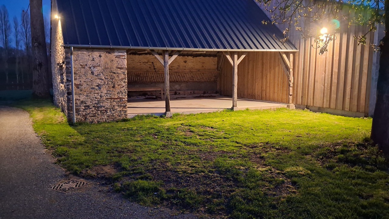 Photo of Outdoor in Parennes