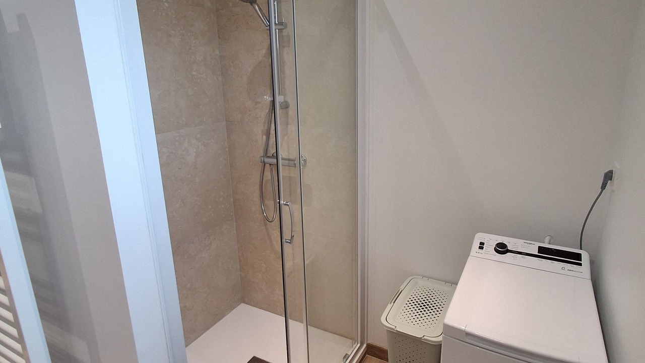 Photo of Bathroom in Parennes