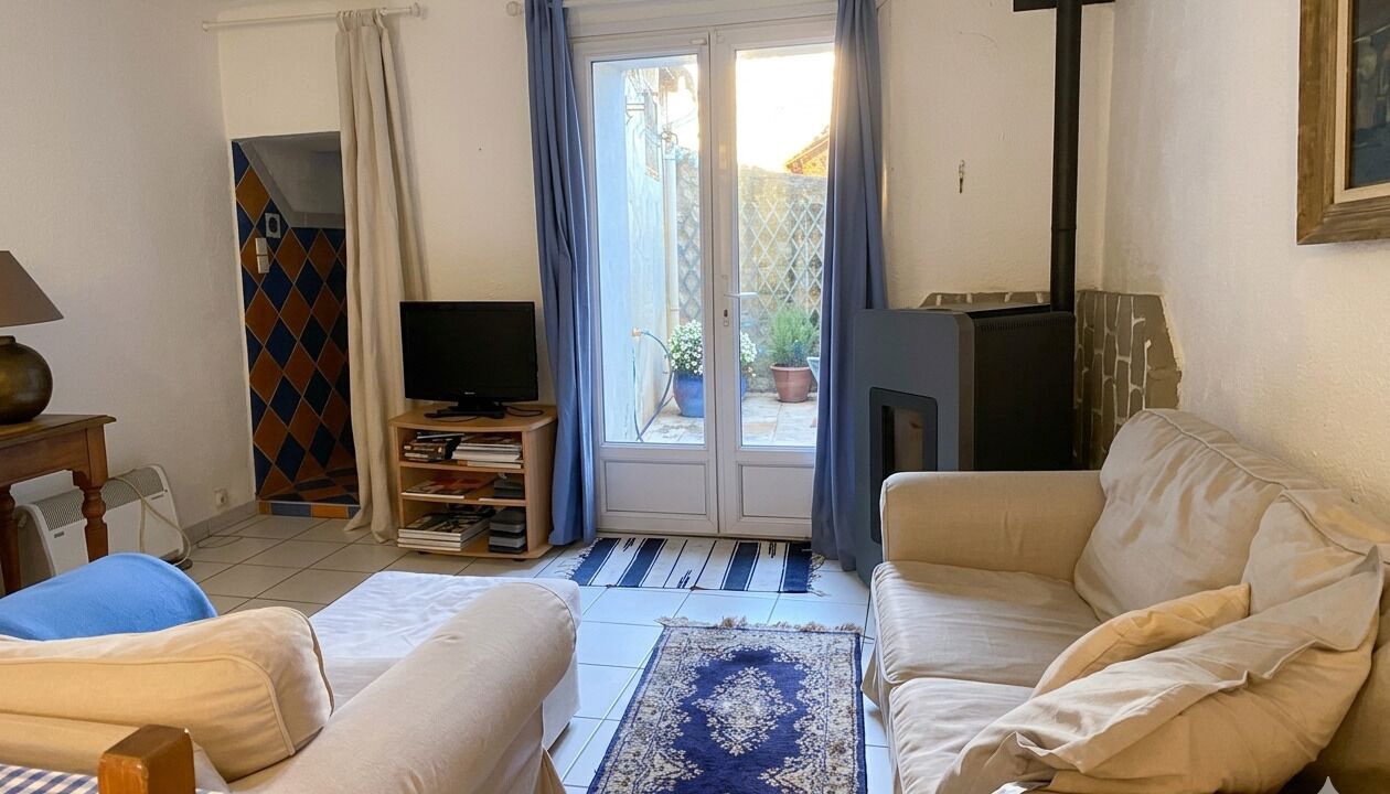 Photo of Livingroom in Quarante