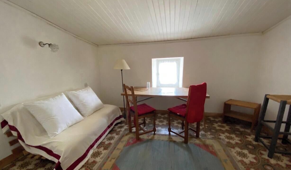 Photo of Bedroom in Quarante