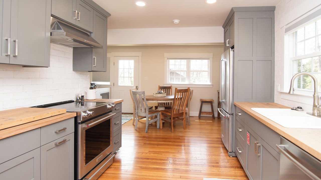 Photo of Kitchen in Burnt Chimney