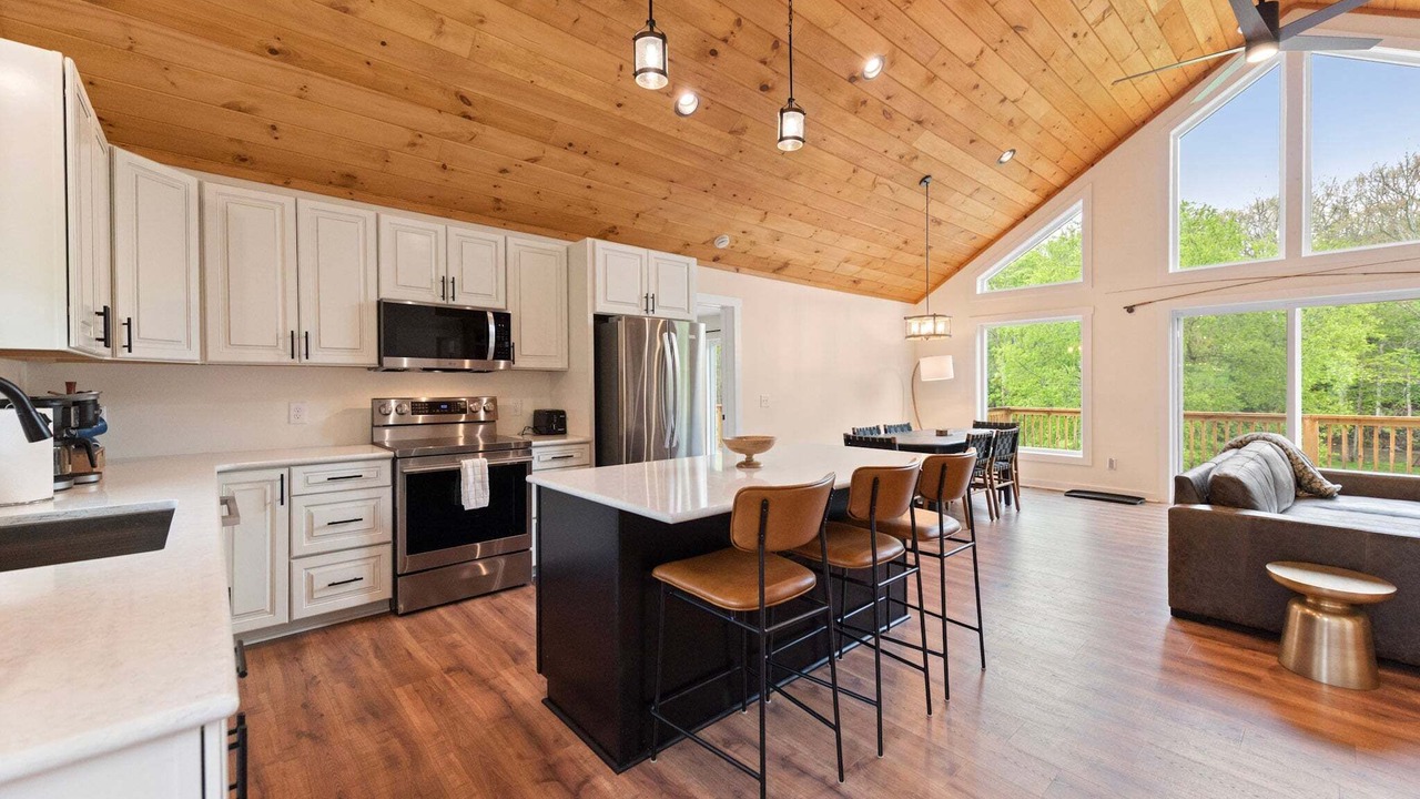 Photo of Kitchen in Lansing