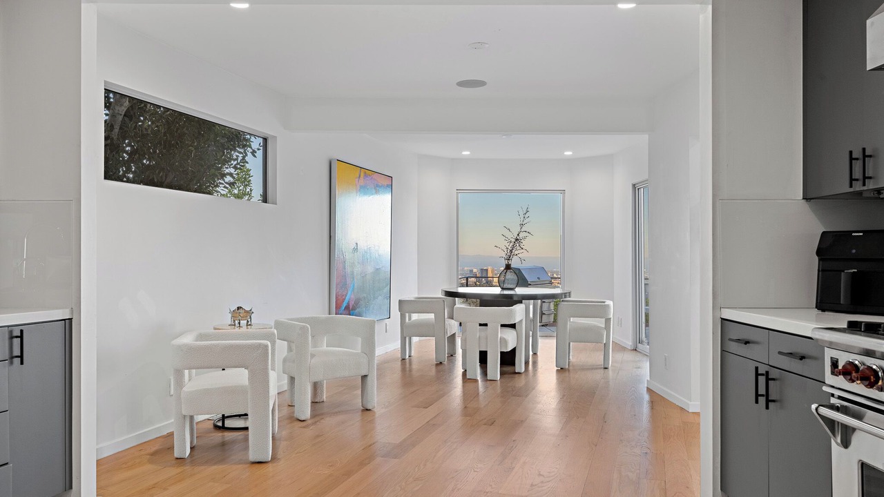 Photo of Kitchen in Beverly Glen