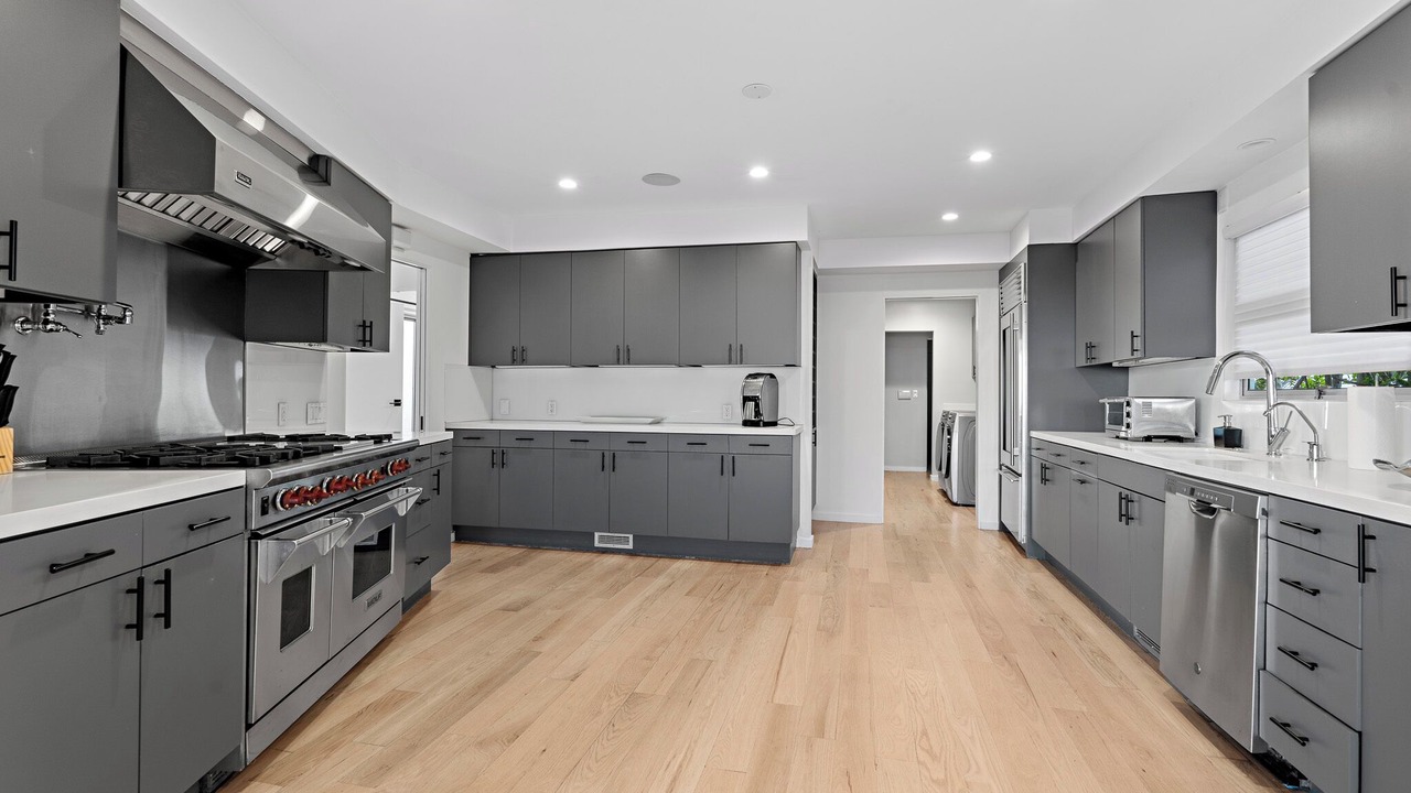 Photo of Kitchen in Beverly Glen