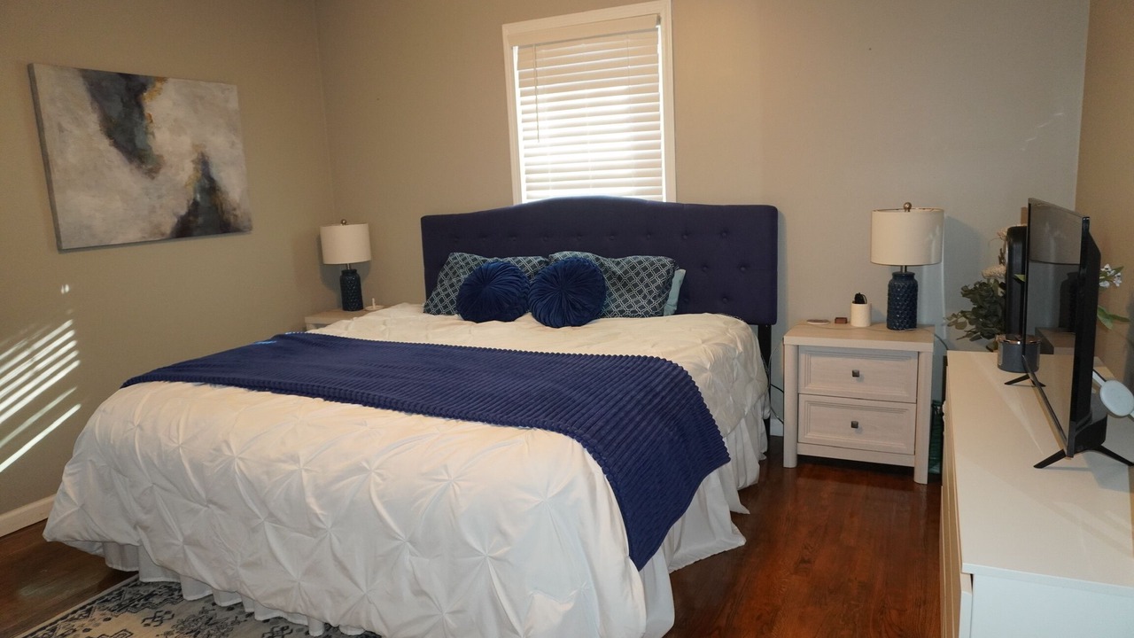Photo of Bedroom in South Kansas City