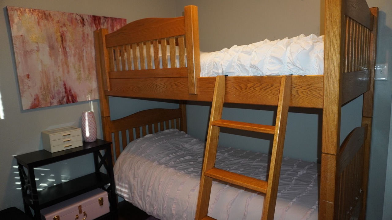 Photo of Bedroom in South Kansas City